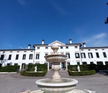 Castello d'Aviano Hotel | Villa Marini Trevisan