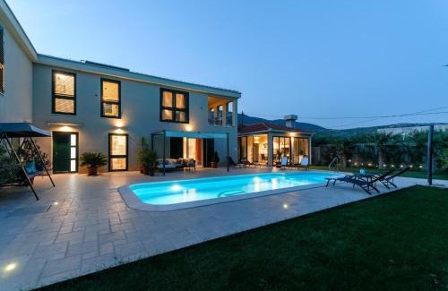 Municipality of Trogir Villa | Villa Marta Luxury House with Heated Pool