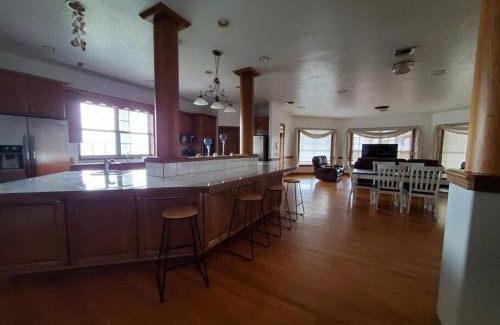 Tropic Villa | Villa Melbourne inter-coastal 2 floors 7br, heated pool