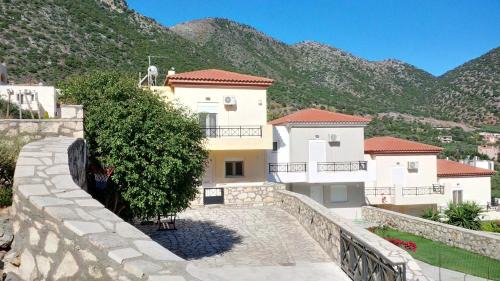 Vlichada Villa | VILLA MERASTRI