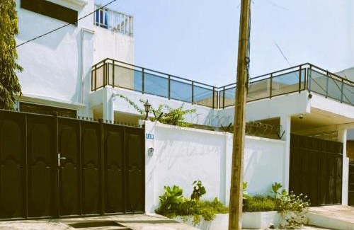 Littoral Department Villa | Villa meublée Fidjrossè, Cotonou