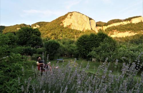 Mouthier-Haute-Pierre House | Villa Meyriem