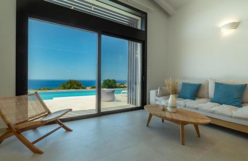Mousata Villa | Villa Micato