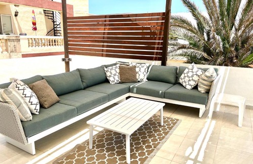 Qawra Villa | Villa Michael