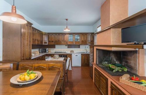Pesaro Villa | Villa Micol 10 - Four Bedroom Villa, Sleeps 10