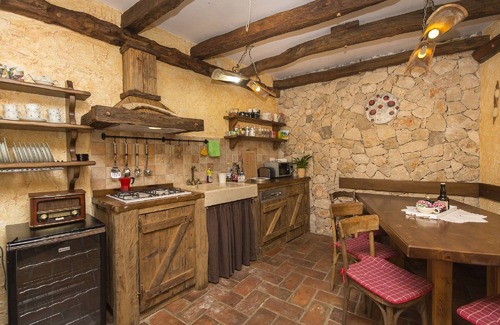Brsec Villa | Villa MIlena-An oasis of peace and relaxation in small Istrian village