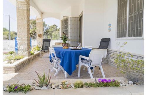 Torre Rinalda Apartment | Villa Milon Near The Sea - Happy Rentals