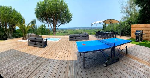Monbazillac Villa | Villa Monbazillac, vue exceptionnelle, piscine, jacuzzi 10-12 pax