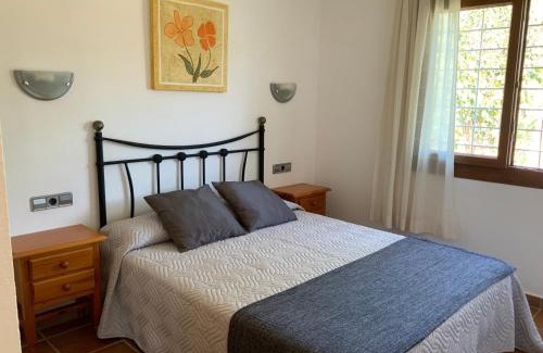 L'Escala House | Villa Montserrat 3, Terrace & Pool