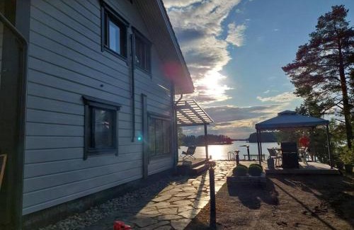 Tiainen Villa | Villa Mustalahti