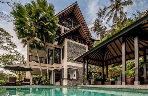 Tampaksiring Villa | Villa Naga Putih - Luxury Villa Ubud