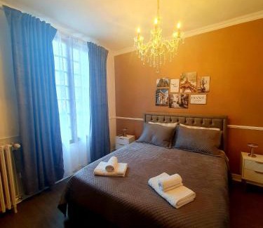 Pantin Villa | Villa Napoleon