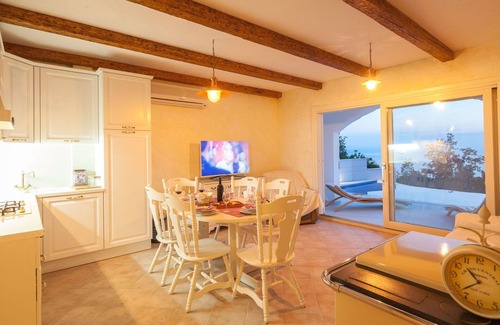 Srida sela Villa | Villa Nature Beauty with Heated Pool