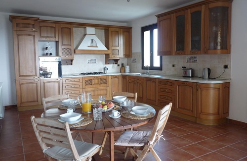 Atri Villa | Villa near Atri with Private Pool and Beautiful Views