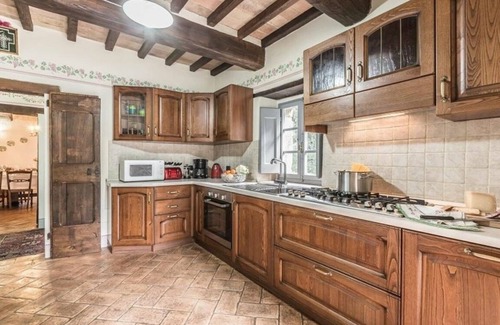 Ripoli Villa | Villa Nel Cielo, beautiful villa with swimming pool and outdoor Jacuzzi, located in the Tuscan c.
