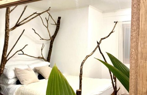 Mabini House | VILLA NEYRA