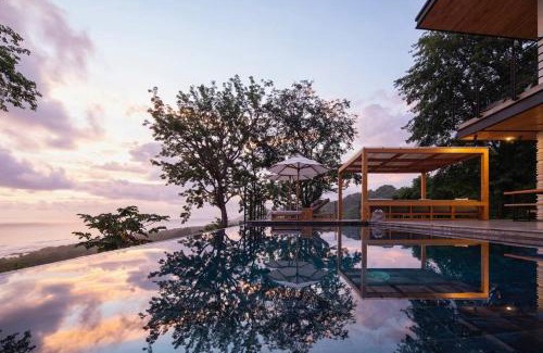 Carmen Villa | Villa Nof Yam - Luxury Ocean View, Santa Teresa