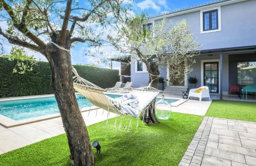 Bibici Villa | Villa Oasi Verde