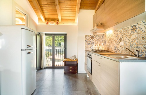 Aci Catena Villa | Villa 'Oliva Ecofriendly' with Sea View, Wi-Fi and Air Conditioning