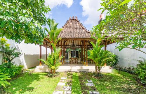 Sinduadi Villa | Villa Omah Kangen
