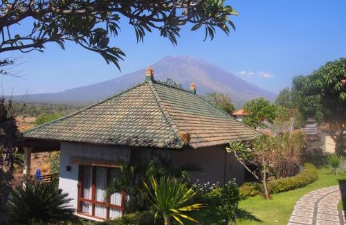 Tulamben Bed & Breakfast | Villa Omah Semar