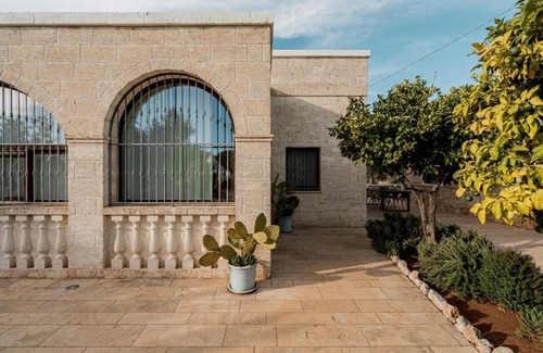 Ostuni Villa | VILLA OSTUNI ONE mit Pool, Gästehaus & Glamping