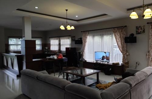 Sidomulyo Villa | Villa Otti, Batu