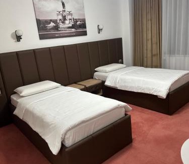 Drobeta-Turnu Severin Hotel | Villa Ovidiu