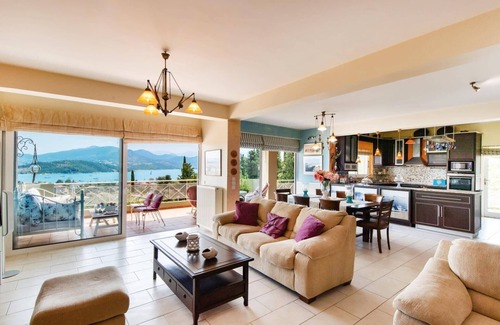 Lygia Villa | Villa Pandora Katouna by Villa Plus