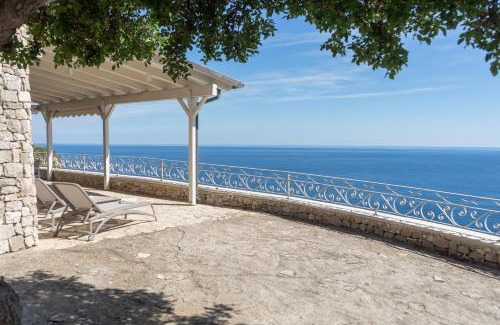 Corsano Villa | Villa Paradisio