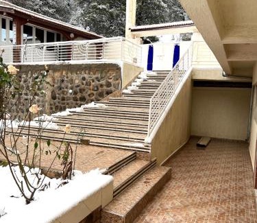 Ain Leuh Villa | Villa park forest