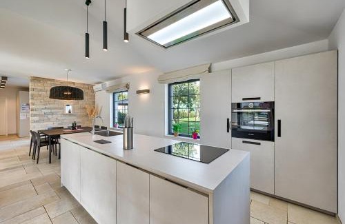 Prodol Villa | Villa Paronich