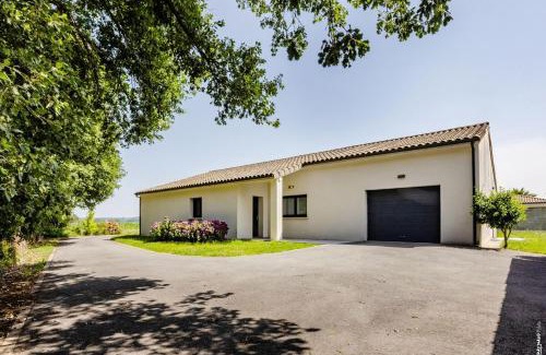 Saint-Sulpice Villa | Villa Pastel - Piscine - Jardin