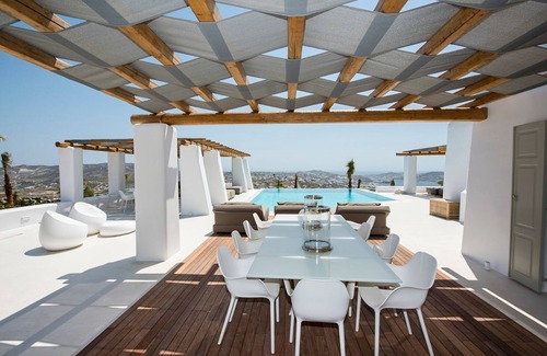 Tourlos Villa | Villa Peridot - Eight Bedroom Villa, Sleeps 16