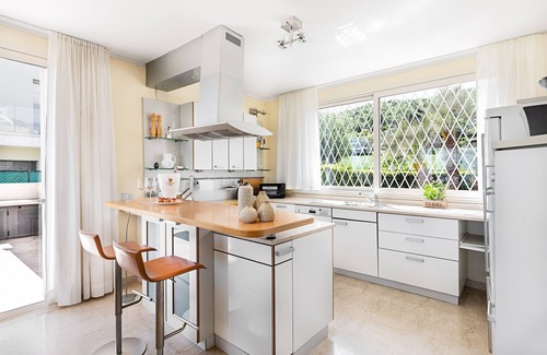 Lonato del Garda Villa | Villa Perla con piscina by Wonderful Italy