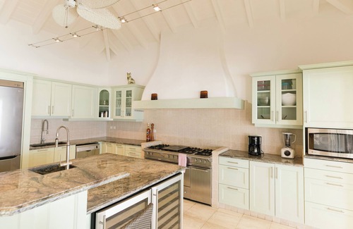 Grand Case Villa | Villa Petite Plage 4 Fall Incentive | Beach Front - Located in Exquisite Grand Case with Private Pool