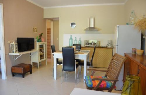Anthousa House | Villa Physis