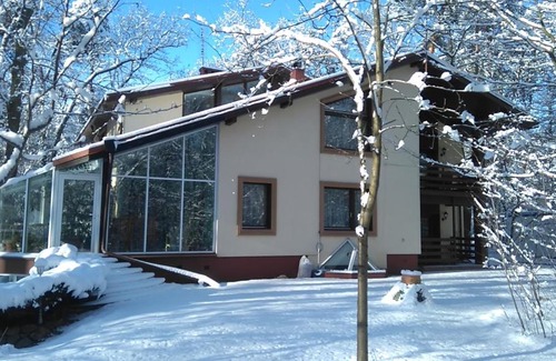 Podkowa Lesna Bed & Breakfast | Villa Podkowa