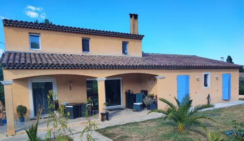Regusse House | Villa près des remparts
