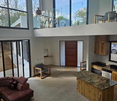Palm Beach Estates Villa | Villa PRAGA Beach House