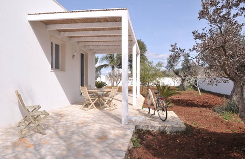 Sant'Isidoro Villa | Villa Rachele in Sant'Isidoro a few steps from the sea