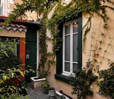 Faubourg Saint-Jacques Apartment | VILLA RENEE