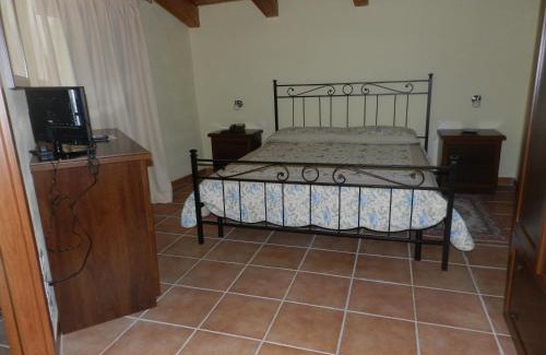 San Chirico Raparo Hotel | Villa RosaMaria