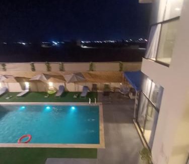 Al Jizah Ski Chalet | Villa rotana airport road