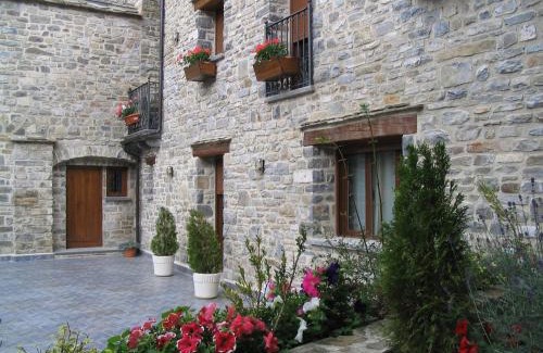 Torla Hotel | Villa Russell Hotel&Apartments