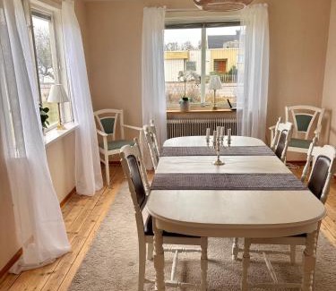 Tvaaker Villa | Villa söder om Varberg