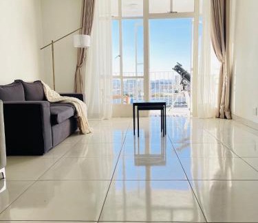 Windhoek Central Apartment | Villa Saarchi Apartments
