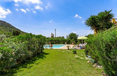 Alghero Villa | Villa Saige , piscina con idromassaggio