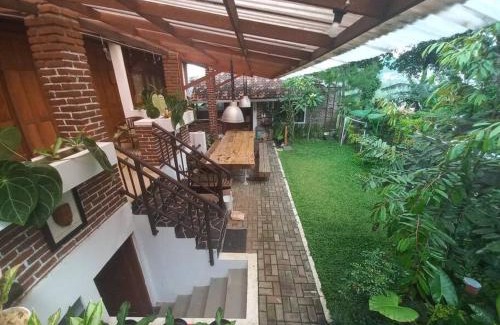 Bandung House | Villa Sajodo [Hilltop Get Away w/Valley View]