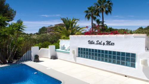 Media Luna Villa | Villa Sal y Mar - Jávea ! Freshly Renovated !